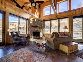 CABIN ON THE DESCHUTES - MAUPIN OREGON, Rick Wright Architect, Bend OR