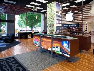 APPLE - Lloyd Center - Ashforth Pacific - Portland OR