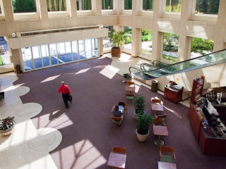 LLOYD TOWER, Portland OR - Ashforth Pacific - Portland OR