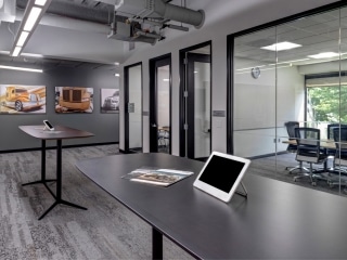 DAIMLER Corporate Offices Portland - Kirby Nagelhout Construction
