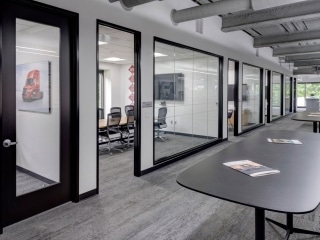 DAIMLER Corporate Offices Portland - Kirby Nagelhout Construction