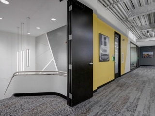 DAIMLER Corporate Offices Portland - Kirby Nagelhout Construction