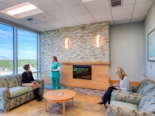 KADLEC REGIONAL MEDICAL CENTER RIVER PAVILLION, Tri-Cities WA - Bouten Construction Co. - Davis Partnership PC