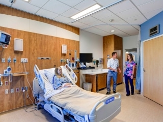 KADLEC REGIONAL MEDICAL CENTER RIVER PAVILLION, Tri-Cities WA - Bouten Construction Co. - Davis Partnership PC