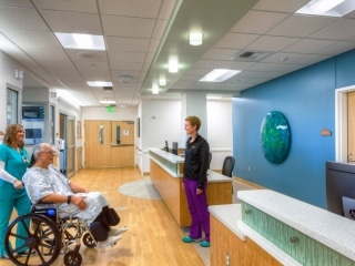 KADLEC REGIONAL MEDICAL CENTER RIVER PAVILLION, Tri-Cities WA - Bouten Construction Co. - Davis Partnership PC