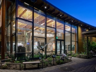 Oregon Zoo EDUCATION CENTER, Portland OR - Walker Glass - Montreal, Canada