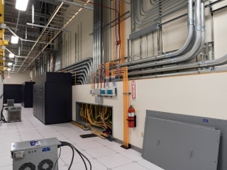 T-Mobile - BCEI | Bouten Construction Co.