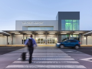 TRI-CITIES AIRPORT EXPANSION - Pasco WA - Bouten Construction Co. | Mead & Hunt Architects, Portland