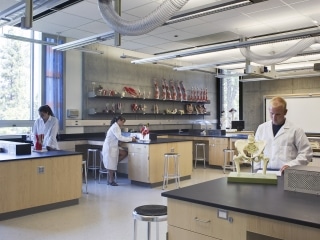 WHITWORTH UNIVERSITY - ROBINSON HALL - Miller Hull Partnership | Bouten Construction